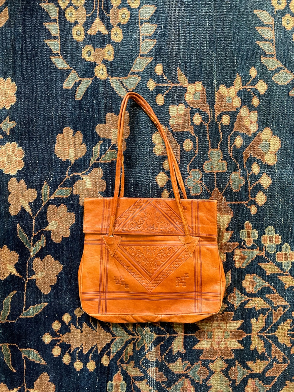 Vintage 1970s Leather Embossed Purse